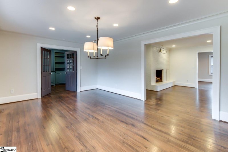 Property image 3 at 220 Terramont Drive, Greenville, SC 29615