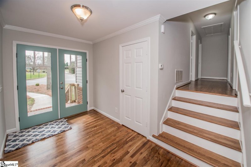 Property image 3 at 1 Donington Drive, Greenville, SC 29615