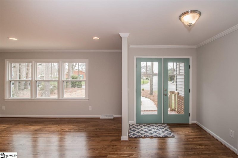 Property image 4 at 1 Donington Drive, Greenville, SC 29615