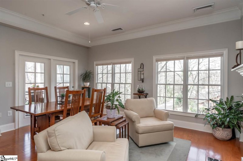 Property image 4 at 176 Ridgeland Drive, Greenville, SC 29601