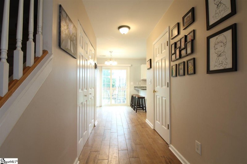 Property image 3 at 224 Andella Drive, Greer, SC 29651