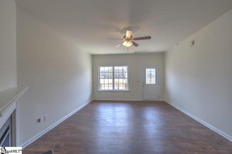 Property image 5 at 218 Addlestone Circle, Fountain Inn, SC 29644