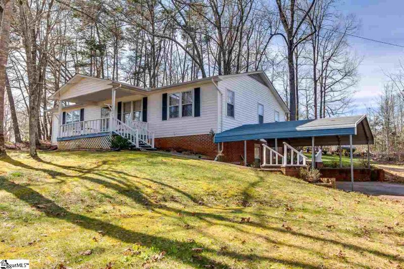 Property image 3 at 101 Shady Lane, Easley, SC 29640