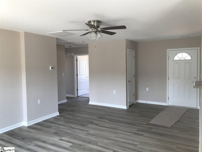 Property image 4 at 116 Laura Jane Lane, Gray Court, SC 29645