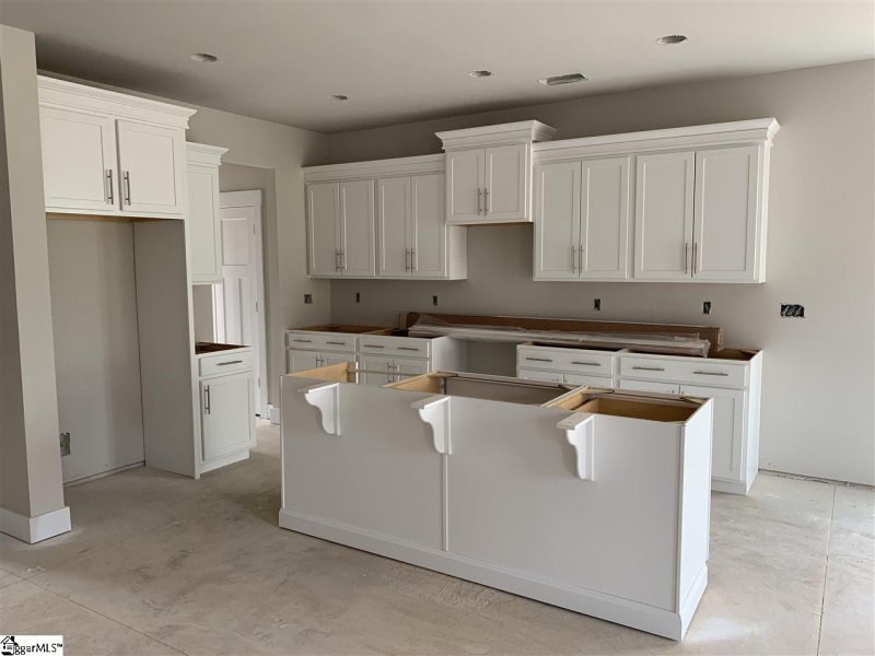 Property image 4 at 115 Quail Creek Drive, Greer, SC 29650
