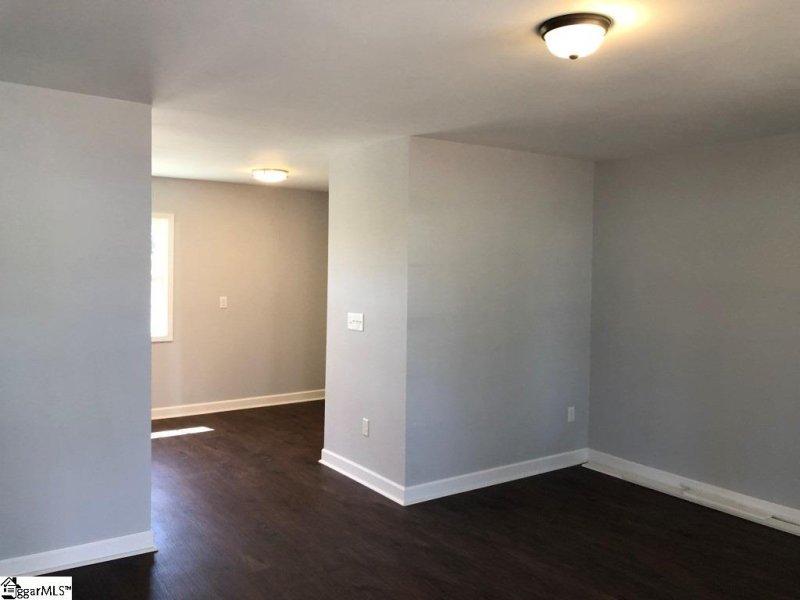 Property image 3 at 311 Boyd Avenue, Simpsonville, SC 29681