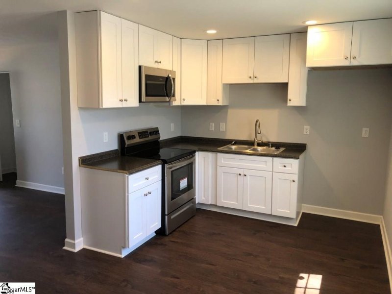 Property image 4 at 311 Boyd Avenue, Simpsonville, SC 29681