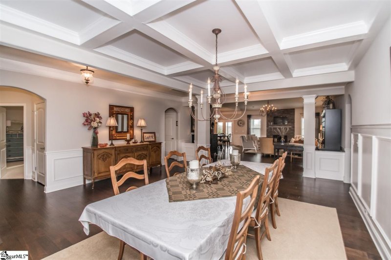 Property image 5 at 300 Tuxedo Lane, Greer, SC 29651