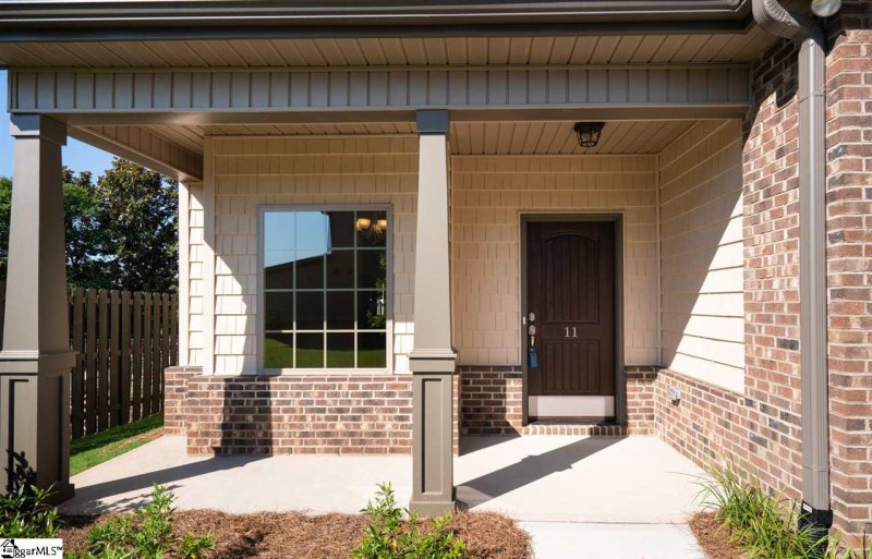 Property image 3 at 11 Sweetspire Lane, Simpsonville, SC 29681