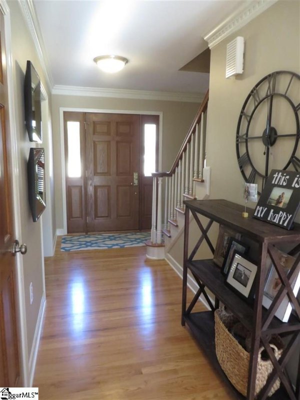 Property image 5 at 106 Chestnut Oaks Circle, Simpsonville, SC 29681