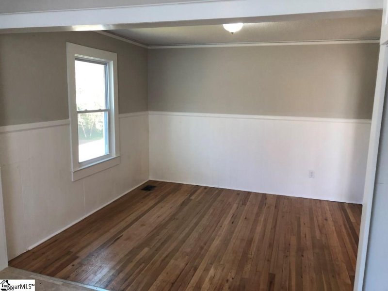 Property image 5 at 308 S Texas Avenue, Greenville, SC 29611