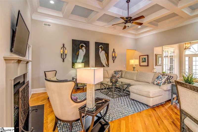 Property image 3 at 105 Waverly Hall Lane, Simpsonville, SC 29681