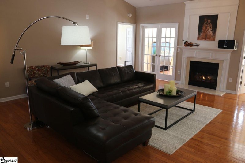 Property image 5 at 314 Surrywood Drive, Greenville, SC 29607