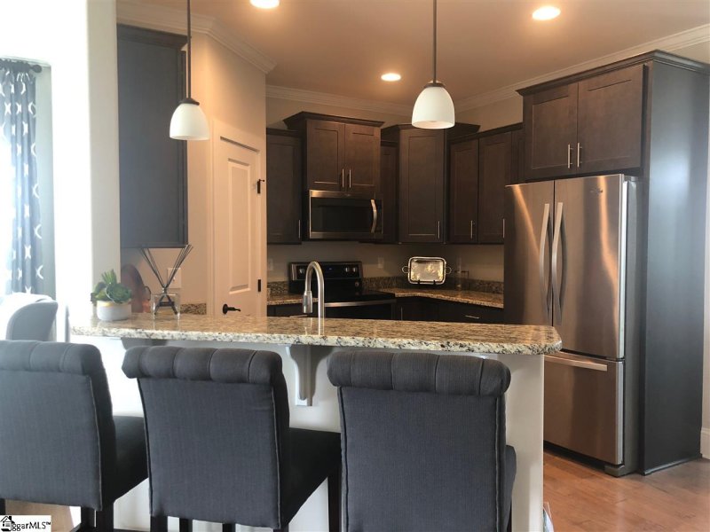 Property image 2 at 306 Elyan Court, Taylors, SC 29687