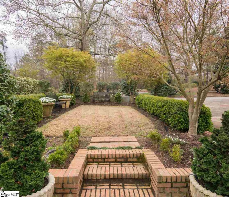 Property image 4 at 12 Hidden Hills Drive, Greenville, SC 29605