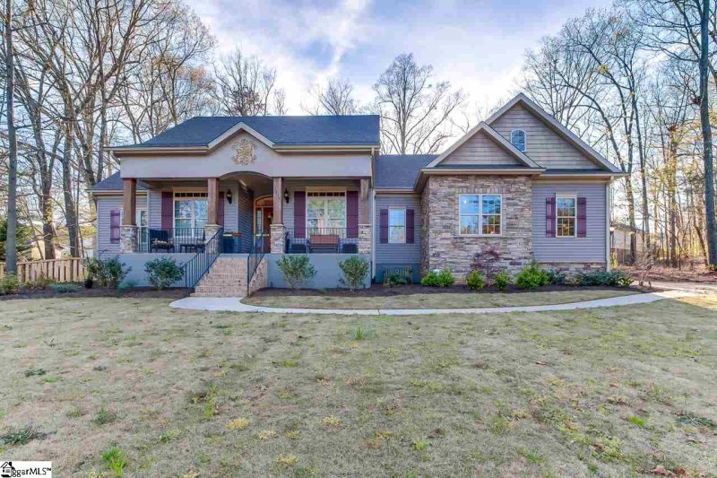 1204 Boiling Springs Road