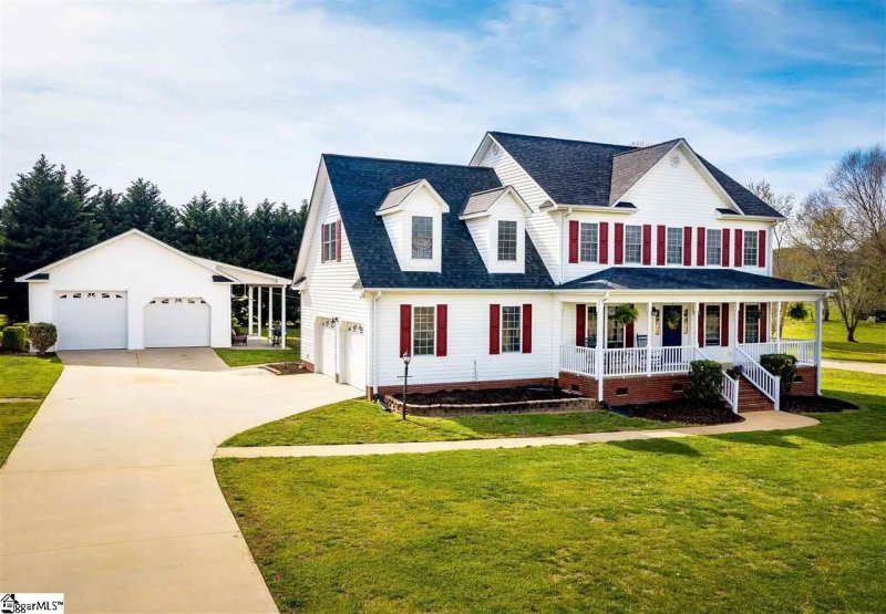 209 Legacy Farm Drive