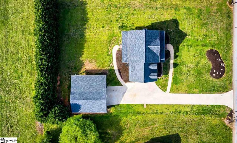 Property image 4 at 209 Legacy Farm Drive, Fountain Inn, SC 29644