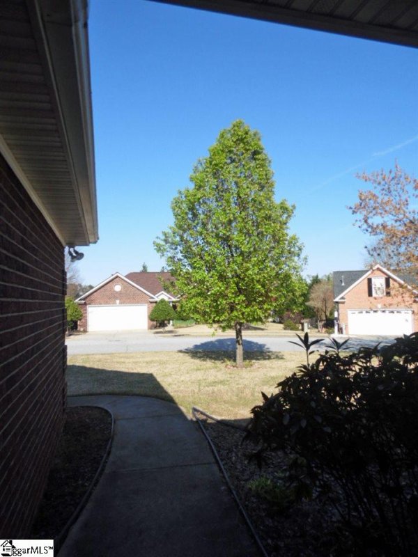 Property image 5 at 603 Ashley Commons Court, Greer, SC 29651