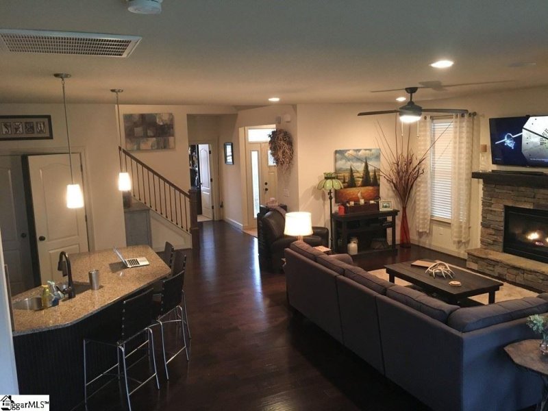 Property image 5 at 205 Crimson Glory Way, Travelers Rest, SC 29690