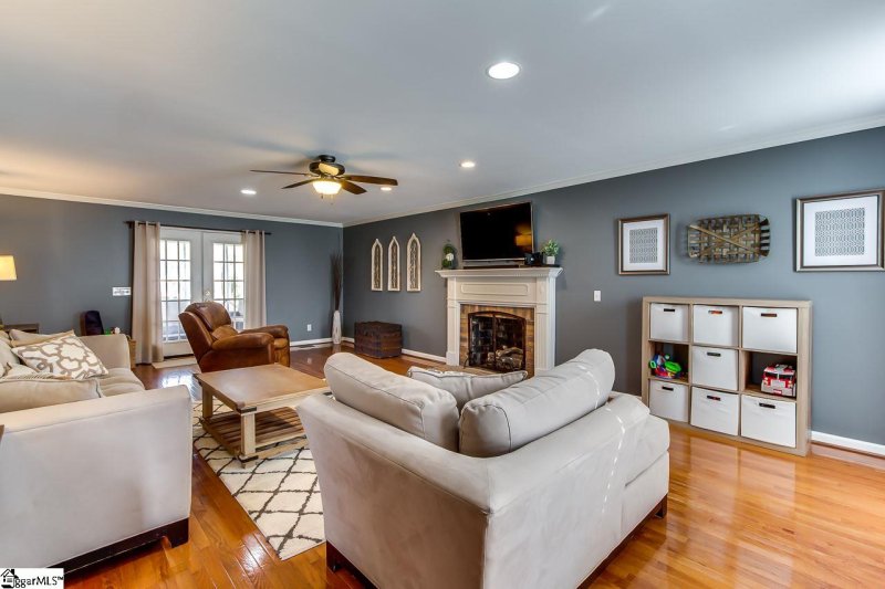 Property image 5 at 107 N Clearstone Court, Easley, SC 29642