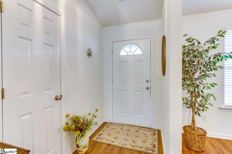 Property image 4 at 254 Jordan Springs Drive, Duncan, SC 29334