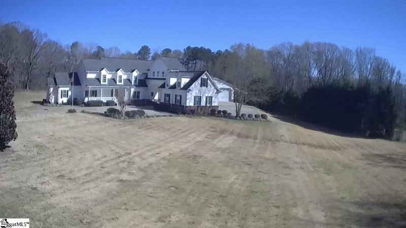 Property image 3 at 106 Janet Court, Simpsonville, SC 29681