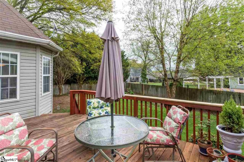 Property image 3 at 305 Kaplan Court, Simpsonville, SC 29681-1969