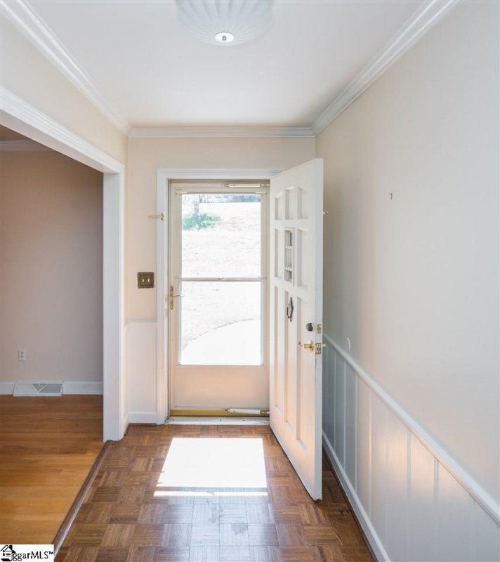 Property image 3 at 5 Setfair Lane, Greenville, SC 29615