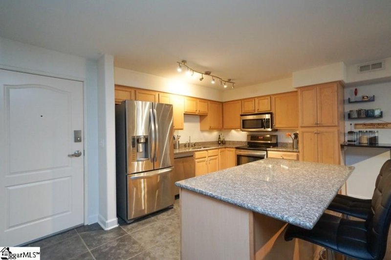 Property image 4 at 1001 S Church Street, Greenville, SC 29601