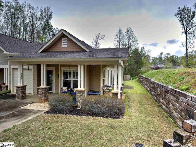 Property image 2 at 230 Rusty Brook Road, Taylors, SC 29687