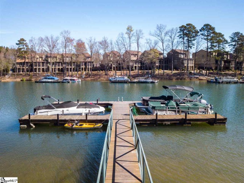 Property image 3 at 424 Sunset Point Drive, West Union, SC 29696