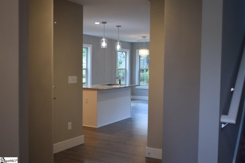 Property image 2 at 615 Hideaway Cove, Inman, SC 29349