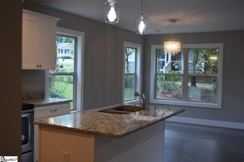 Property image 4 at 615 Hideaway Cove, Inman, SC 29349