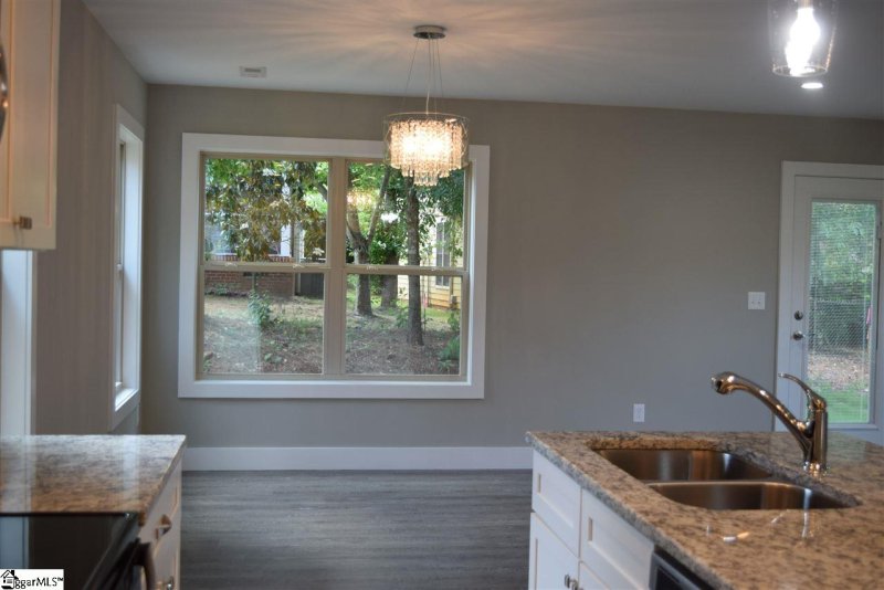 Property image 5 at 615 Hideaway Cove, Inman, SC 29349