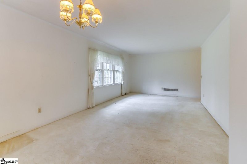 Property image 4 at 114 Brookbend Road, Mauldin, SC 29662