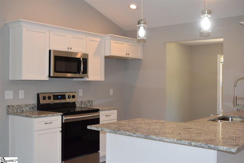 Property image 4 at 520 Treasure Cove, Inman, SC 29349