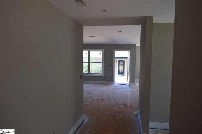 Property image 2 at 709 Outrigger Cove, Inman, SC 29349