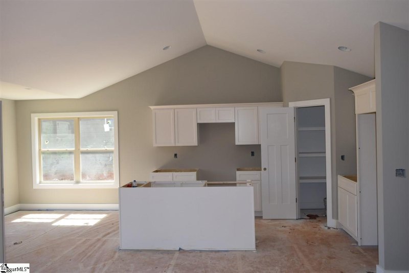 Property image 3 at 709 Outrigger Cove, Inman, SC 29349