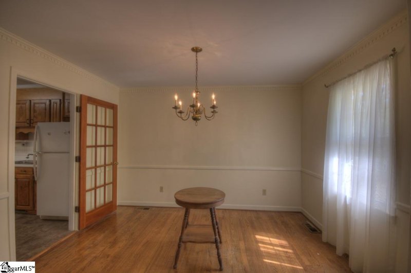 Property image 3 at 5 Overton Avenue, Greenville, SC 29617