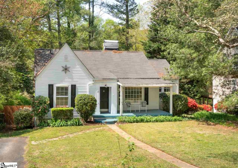 Property image 3 at 22 Brookview Circle, Greenville, SC 29605