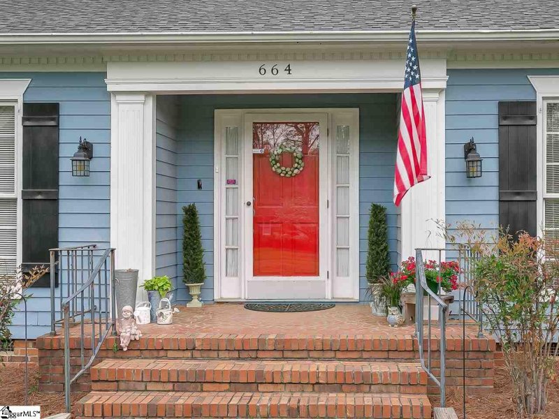 Property image 4 at 664 Stafford Avenue, Spartanburg, SC 29302-4526