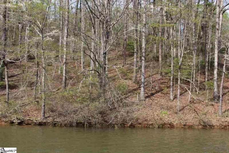 115 W Waters Edge Lane