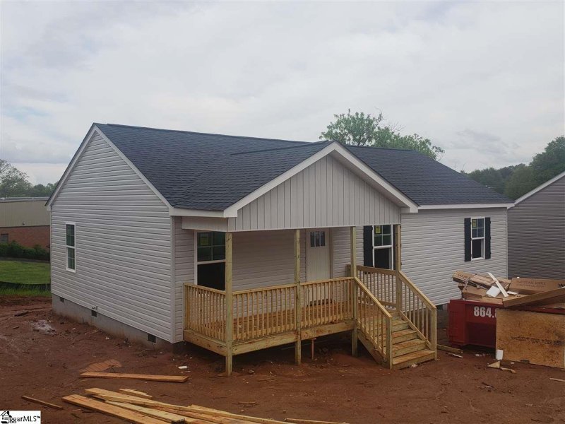 Property image 3 at 2395 Racing Road, Greer, SC 29651