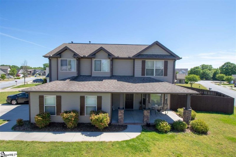 Property image 4 at 2 Horizon Drive, Simpsonville, SC 29681