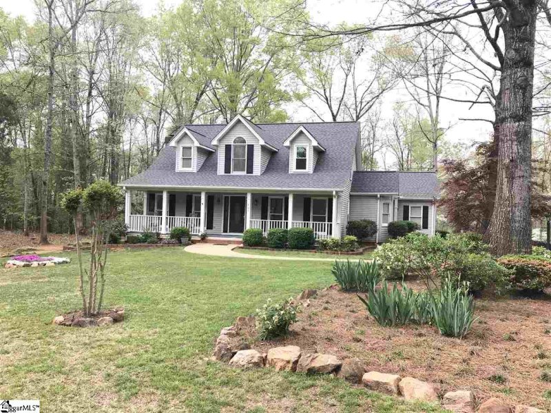 Property image 2 at 704 Hampton Road, Liberty, SC 29657