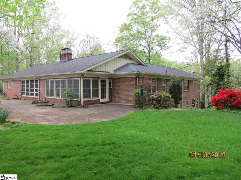 Property image 4 at 218 Sweetbriar Road, Greenville, SC 29615-1430