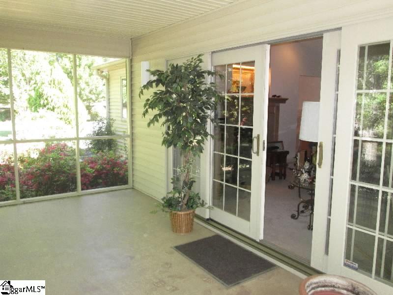 Property image 4 at 112 Overlook Terrace, Laurens, SC 29360