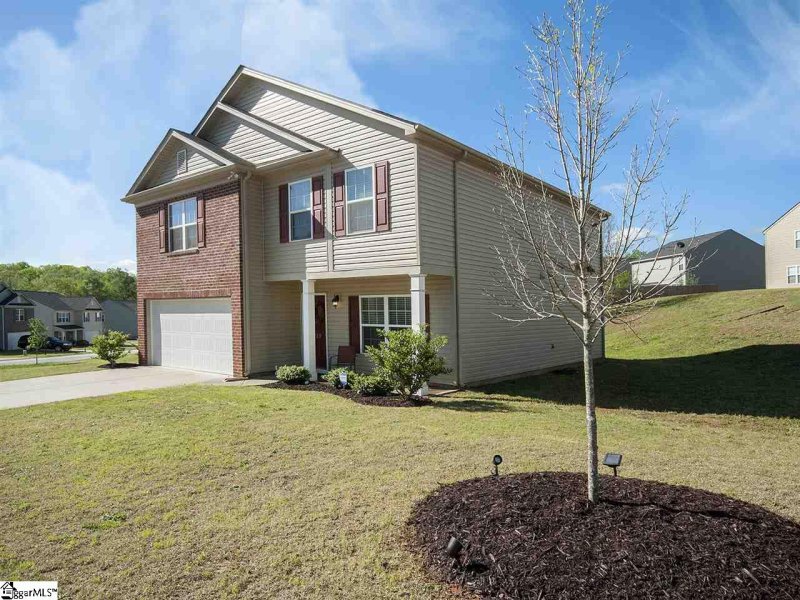 Property image 2 at 720 Markham Circle, Moore, SC 29369