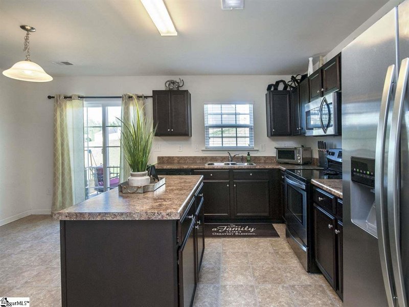 Property image 4 at 720 Markham Circle, Moore, SC 29369